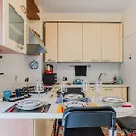 Apartment Guesthost - Proffiano District Roomy Flat La Spezia