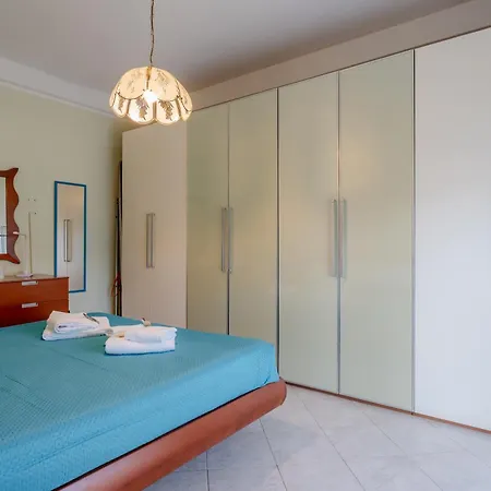 Apartment Proffiano District Roomy Flat