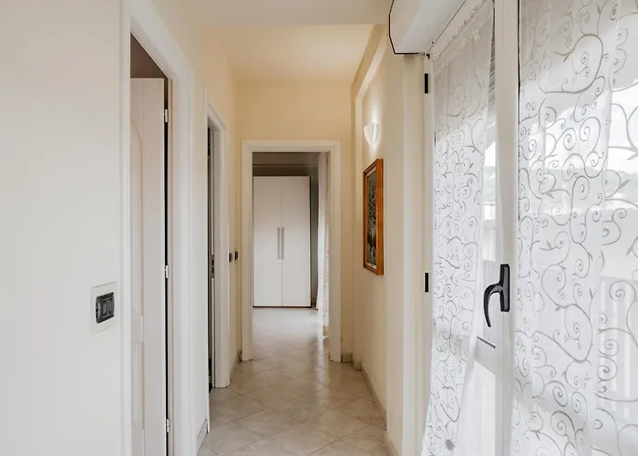 Lejlighed Guesthost - Proffiano District Roomy Flat *