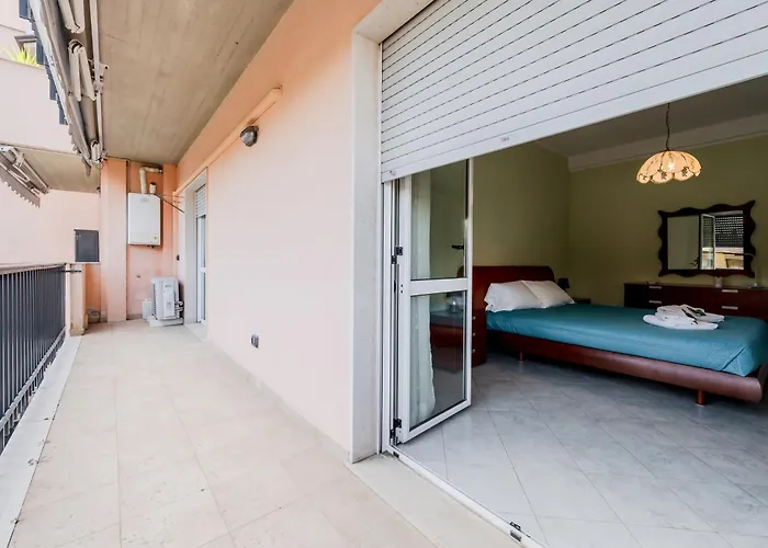 Guesthost - Proffiano District Roomy Flat Lejlighed La Spezia