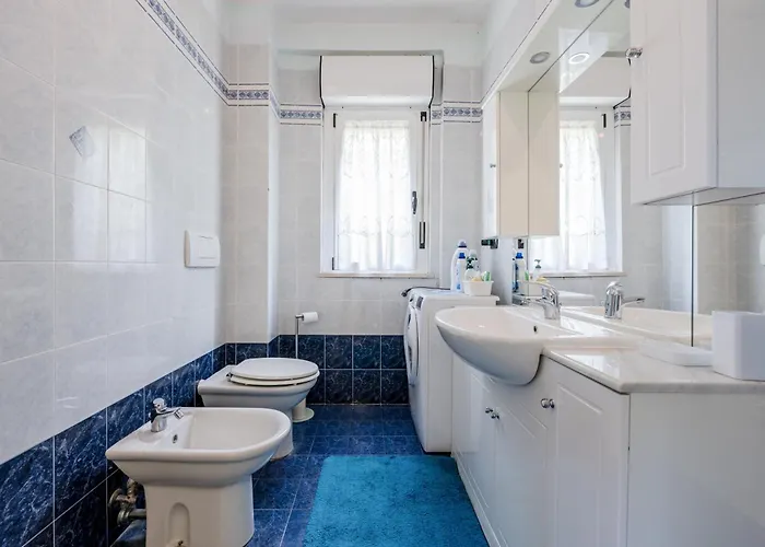 Lejlighed Guesthost - Proffiano District Roomy Flat La Spezia