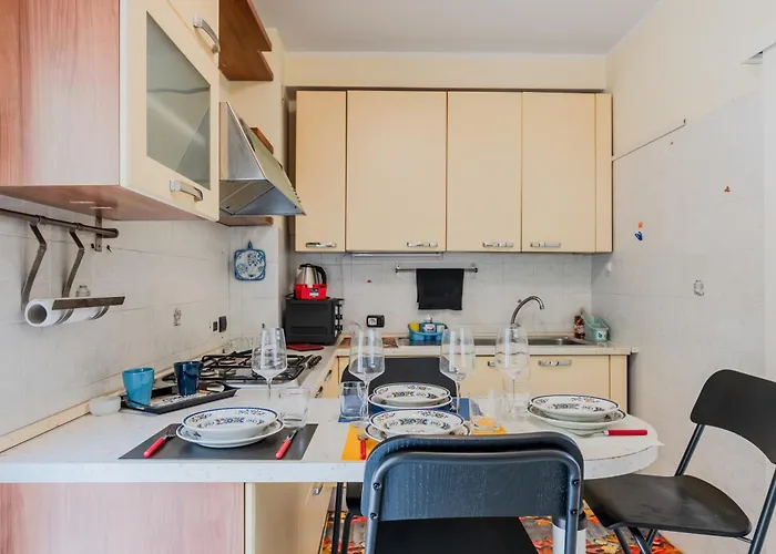 Lejlighed Guesthost - Proffiano District Roomy Flat La Spezia